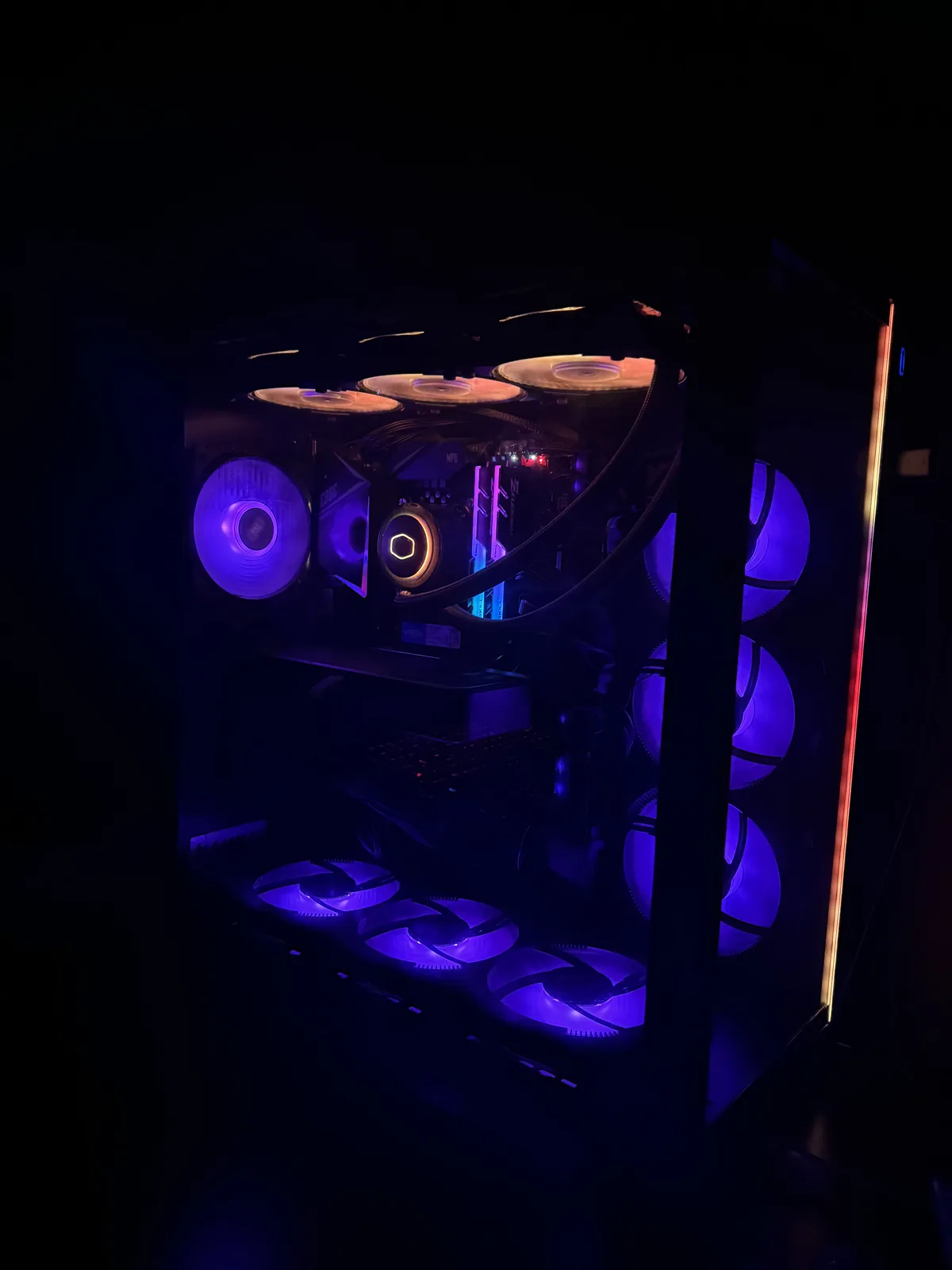 Friend's Intel Core i7 and RTX 3070 Founders Edition gaming desktop